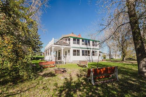 135 Third Ave, Letellier, MB 