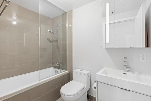 Bathroom - 1201-235 Rue Peel, Montréal (Le Sud-Ouest), QC - Indoor Photo Showing Bathroom