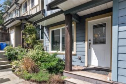 4-1141 2nd Ave  Ladysmith, BC V9G 1B8