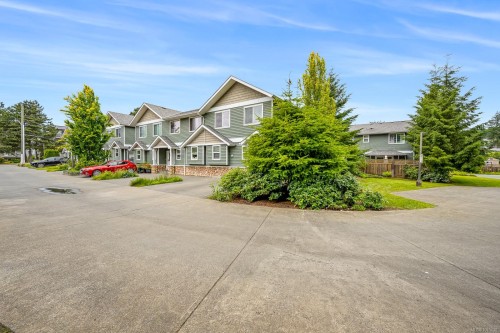 104-170 Centennial Dr, Courtenay, BC 