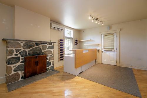 Secretaries' office - 692 Ch. Du Bord-Du-Lac-Lakeshore, Dorval, QC - Indoor Photo Showing Other Room