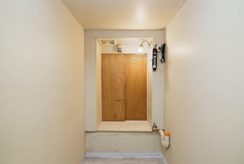 Storage - 692 Ch. Du Bord-Du-Lac-Lakeshore, Dorval, QC - Indoor Photo Showing Other Room