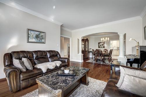 Salon - 425 Av. Des Crécerelles, Beaconsfield, QC - Indoor Photo Showing Living Room