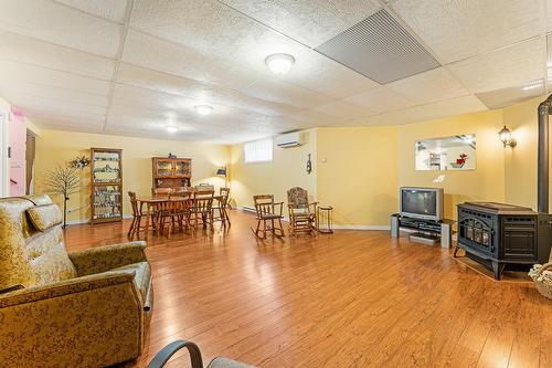 Family room - 121 Rue Bernard-Léveillé, Granby, QC - Indoor