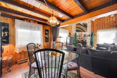 Dining room - 330 Rue De L'Edelweiss, Sainte-Agathe-Des-Monts, QC - Indoor Photo Showing Dining Room