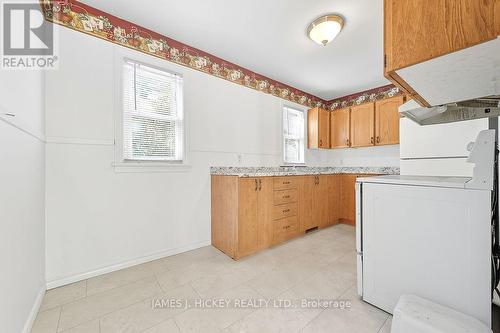 13 Thomson Crescent, Deep River, ON - Indoor