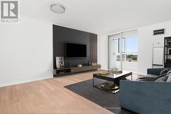 501 - 330 MCCOWAN ROAD  Toronto, ON M1J 3N3