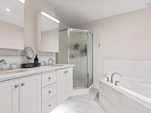 305 220 Waterfront Drive, Bedford, NS 