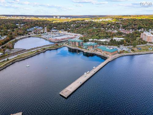 305 220 Waterfront Drive, Bedford, NS 