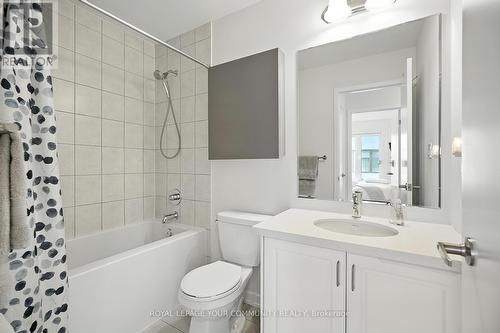 19 Heathrow Lane, Caledon, ON - Indoor Photo Showing Bathroom