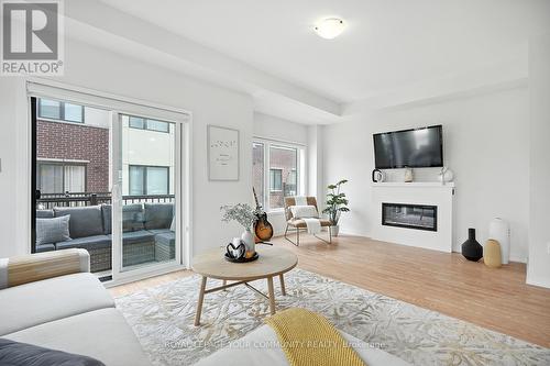 19 Heathrow Lane, Caledon, ON - Indoor Photo Showing Living Room With Fireplace