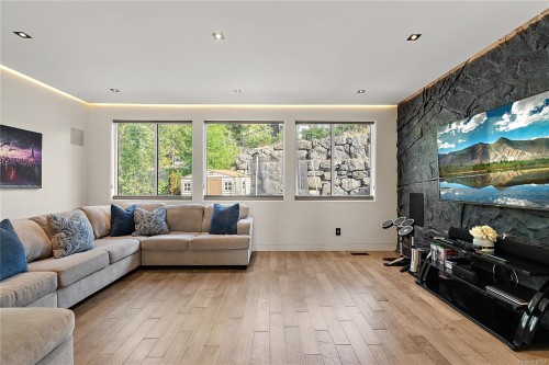 3552 Myles Mansell Rd, Langford, BC 