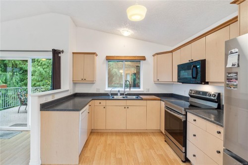 1684 Lailah'S Loop, Qualicum Beach, BC 