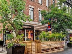 1259 Rue Ste-Catherine E.  Montréal (Ville-Marie), QC H2L 2H3