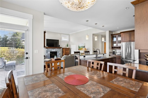 29-5251 Island Hwy, Qualicum Beach, BC 