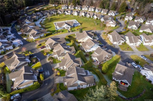 29-5251 Island Hwy, Qualicum Beach, BC 