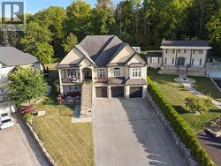82 MARGARET Avenue  Stoney Creek, ON L8G 3G5