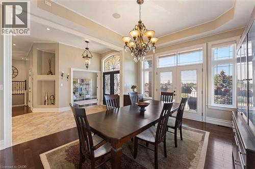 82 Margaret Avenue, Stoney Creek, ON - Indoor Photo Showing Dining Room