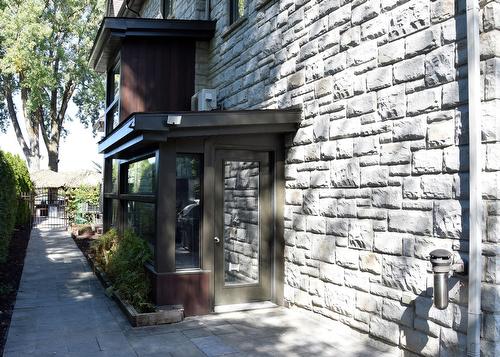 Exterior entrance - 7 11E Avenue, Laval (Auteuil), QC - Outdoor