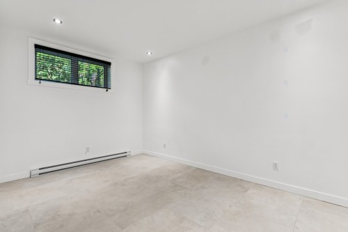 Intergénération - 7 11E Avenue, Laval (Auteuil), QC - Indoor Photo Showing Other Room