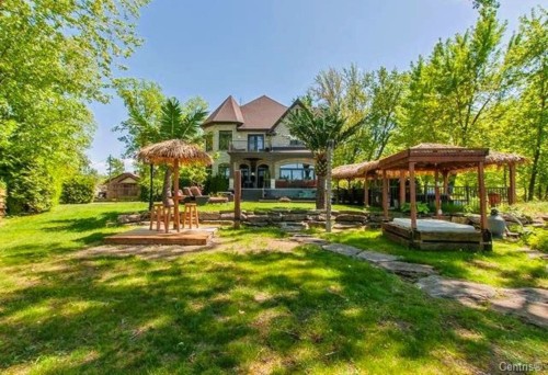 Cour - 7 11E Avenue, Laval (Auteuil), QC - Outdoor