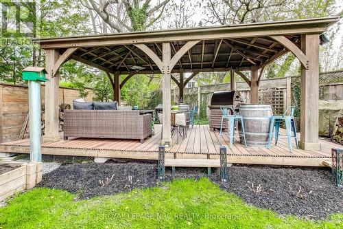 330 Gate Street, Niagara-On-The-Lake (Town), ON - Outdoor With Deck Patio Veranda