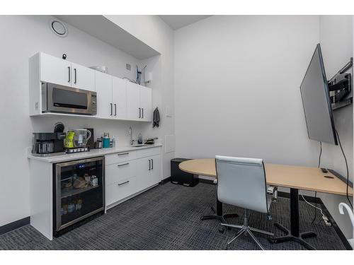 400 2060 Mccallum Road, Abbotsford, BC 