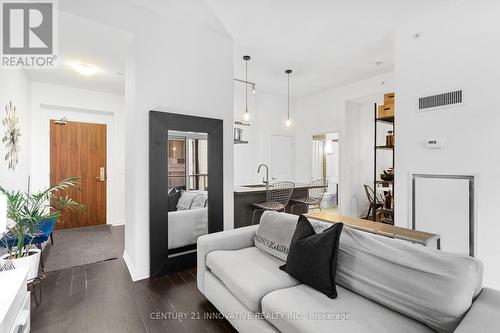 507 - 8 Mercer Street, Toronto, ON - Indoor