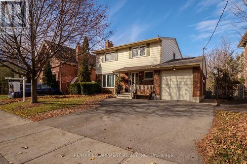 10 ALEXANDER STREET  Brampton, ON L6V 1H6