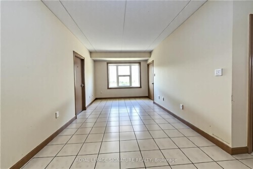 304-251 Lester Street, Waterloo, ON - Indoor Photo Showing Other Room