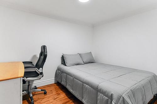 Chambre à coucher - 193 Ch. De L'Aéroport, Saint-Donat, QC - Indoor Photo Showing Bedroom