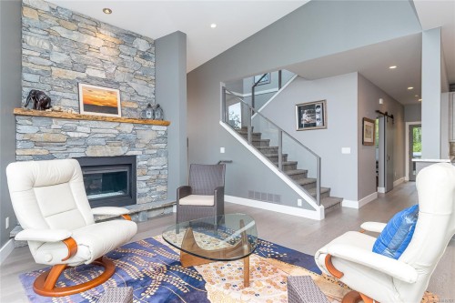 132 Amphion Terr, Nanaimo, BC 