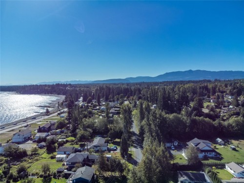 3943 Dillman Rd, Campbell River, BC 