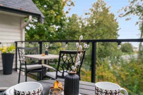 3943 Dillman Rd, Campbell River, BC 