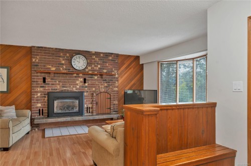 1437 Stag Rd, Campbell River, BC 