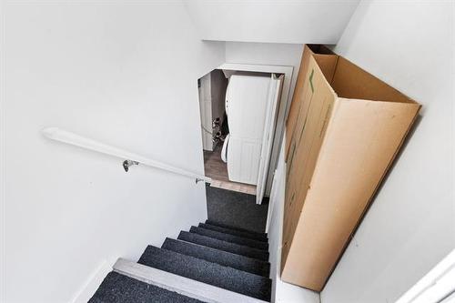 219 Roger St, Winnipeg, MB 