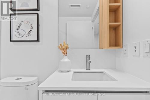 Ph06 - 1100 Sheppard Avenue W, Toronto, ON - Indoor Photo Showing Bathroom