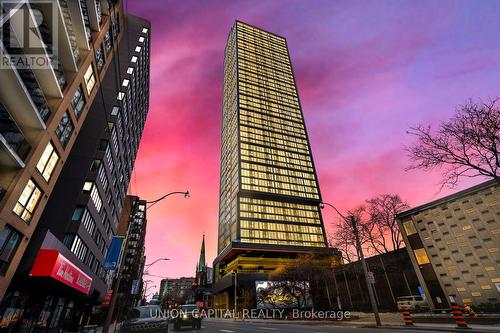 1612 - 319 JARVIS STREET  Toronto, ON M5B 0C8