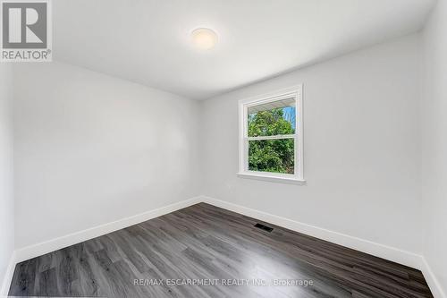 167 Miles Road, Hamilton, ON - Indoor Photo Showing Other Room