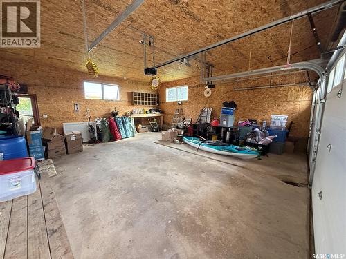 208 Stanhope Avenue, Sturgis, SK - Indoor Photo Showing Garage