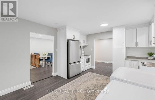 290 Lincoln Road, Waterloo, ON - Indoor