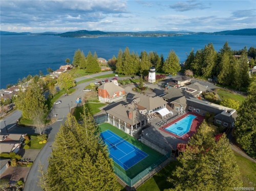 801 Country Club Dr, Cobble Hill, BC 