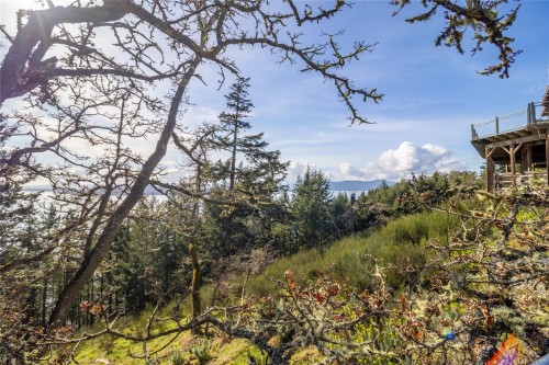 6927 Pirates Rd, Pender Island, BC 