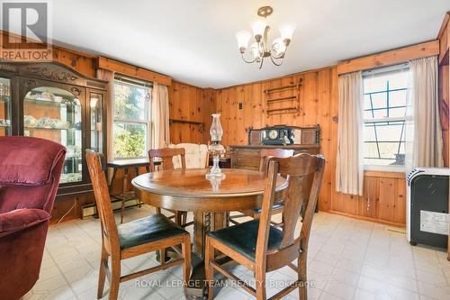 2692 Dunrobin Road, Ottawa, ON - Indoor Photo Showing Dining Room