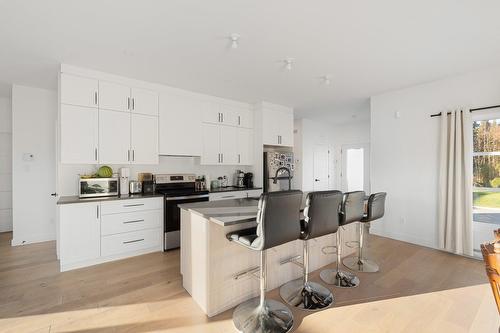 Kitchen - 1500 Rue Houle, Trois-Rivières, QC - Indoor Photo Showing Kitchen With Upgraded Kitchen