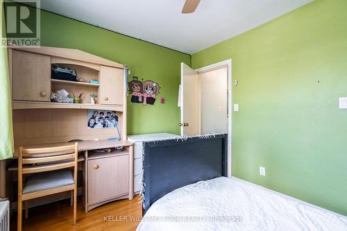 458 Elwood Road, Burlington, ON - Indoor Photo Showing Bedroom