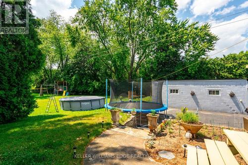 458 Elwood Road, Burlington, ON - Outdoor With Backyard