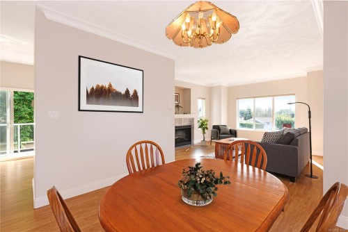 16-1646 Balmoral Ave, Comox, BC - Indoor Photo Showing Dining Room
