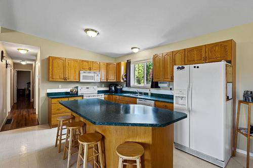 116 Coldwater Road, Merritt, BC - Indoor Photo Showing Kitchen With Double Sink