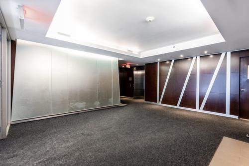 Hall - 406-1455 Rue Towers, Montréal (Ville-Marie), QC - Indoor Photo Showing Other Room